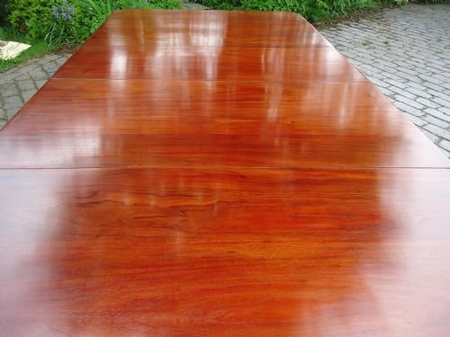 fig 2. LATE VICTORIAN WALNUT 2 LEAF EXTENDING DINING TABLE  SEATS 12