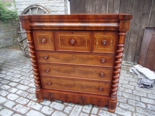 Victorian Scottish Chest of Drawers
