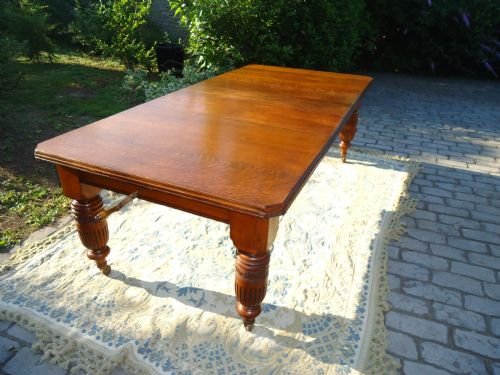 Late Victorian Oak 2 Leaf Extension Dining Table Seats 8/10