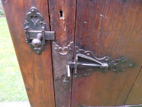 fig 2. FRENCH 18TH CENTURY OAK FOOD CUPBOARD
