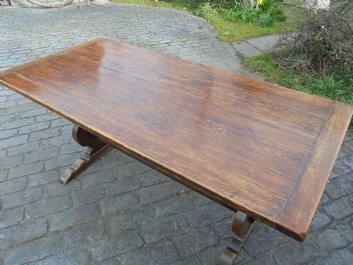 18th Century Style Oak Refectory/farmhouse/dining/kitchen  Table, Seats Eight