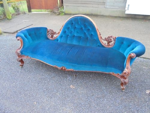Rosewood Framed Button Backed  Victorian Sofa /Settee