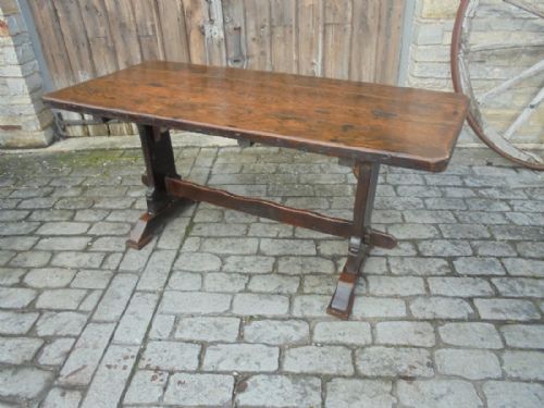 English Oak Refectory/farmhouse Table. Seats Six/eight