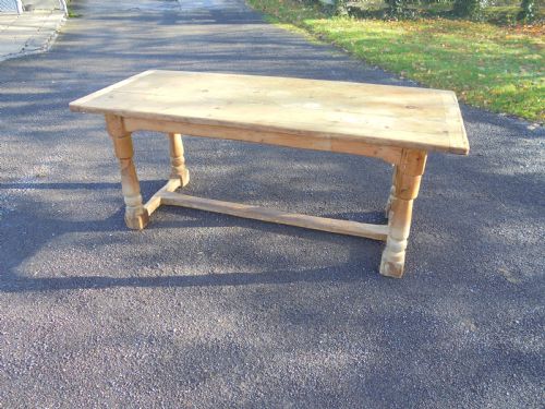 19th Century Pine Farmhouse/kitchen Dining Table Seats Eight