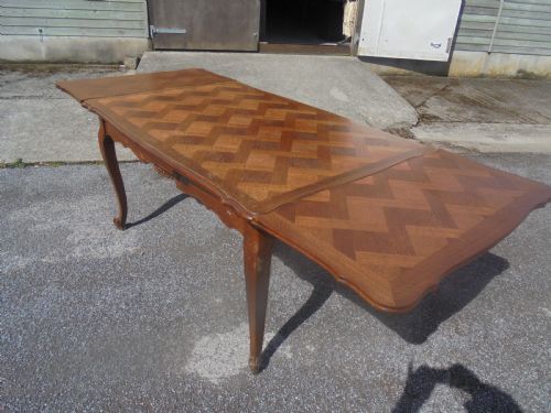 French Parquetry Extending Dining /Kitchen Table Seats Ten