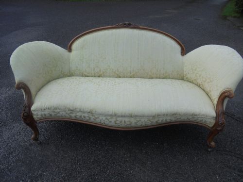 Victorian Walnut Frame Upholstered Settee Seats Three