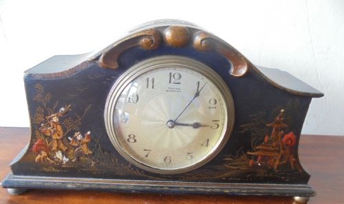 Chisoinnerie Lacquered Mantle Clock Signed Payne of Bromley