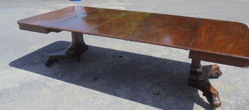 Early Victorian Extending Mahogany Dining Table Seats Twelve