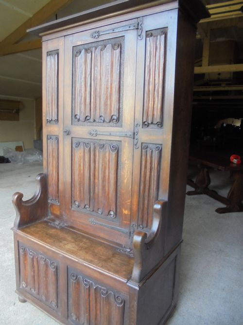 Oak Linen Fold Estate Boot Room Cupboard