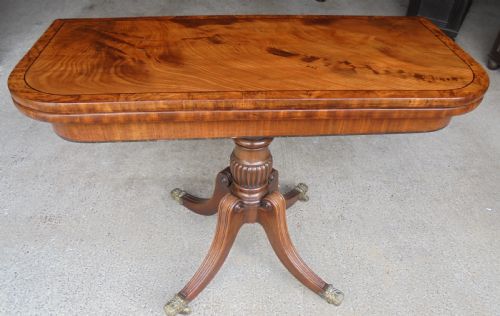 Regency Mahogany and Burr Yew Tea Table Lamp Table