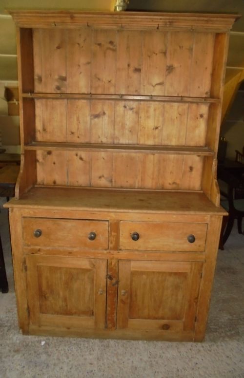 Late 19th Century Pine Kitchen Dresser