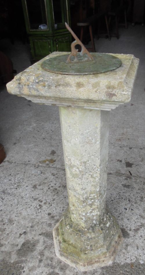 Well Weathered  Somerset  Hamstone Sun Dial