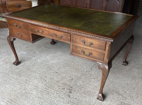 Chippendale Style Leather Top Partners Desk