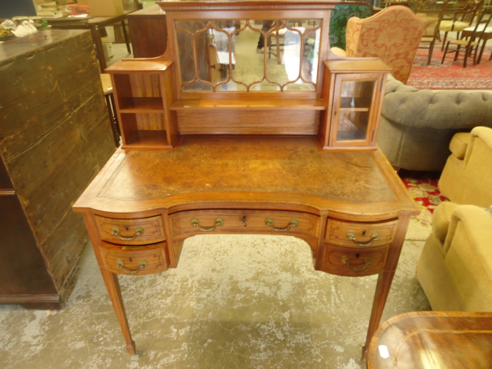 Ladies  satinwood writing desk with Kingwood cross banding. Paris retailer.