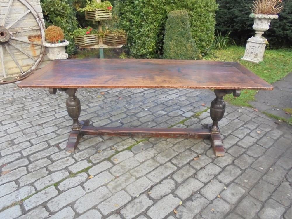 Farmhouse refectory oak dining table seats eight. Circa 1800