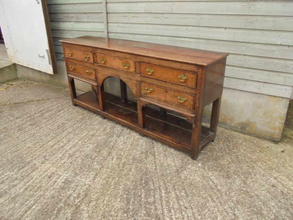 Early 18th century oak pot board dresser base View IV