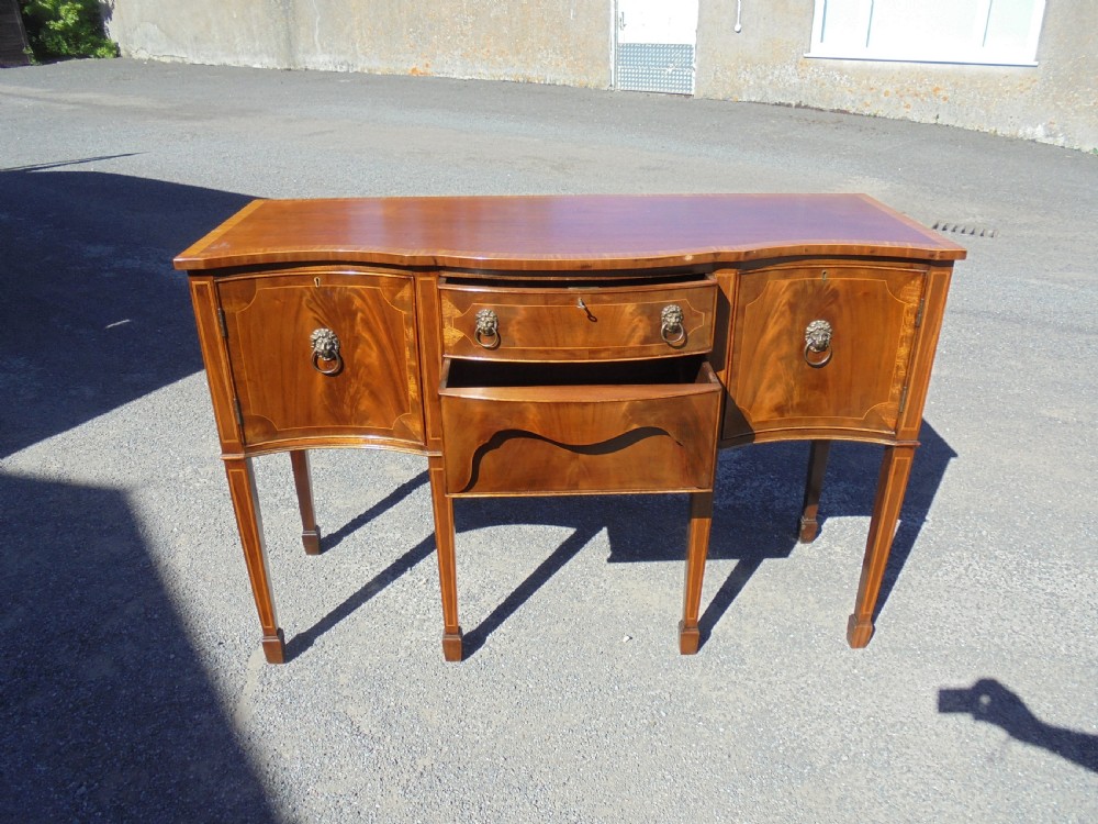 Mahogany Sheraton style sideboard View II