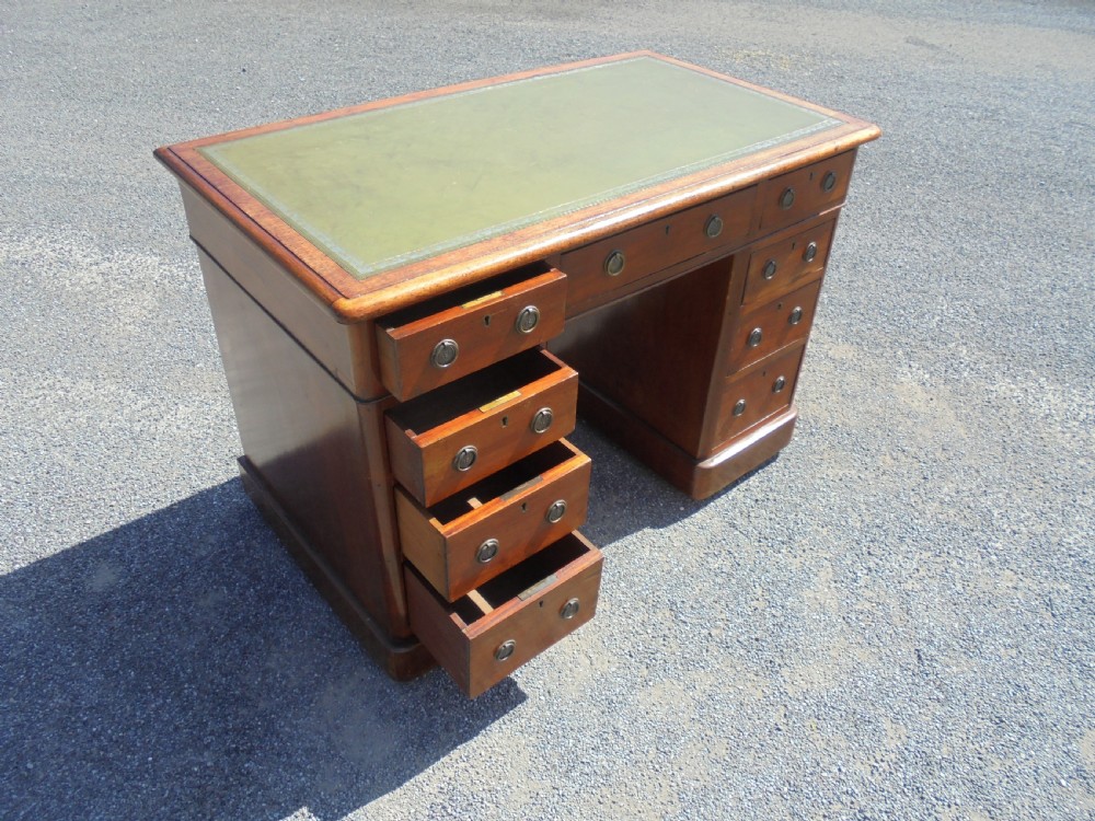 Victorian kneehole leather top writing desk View IV