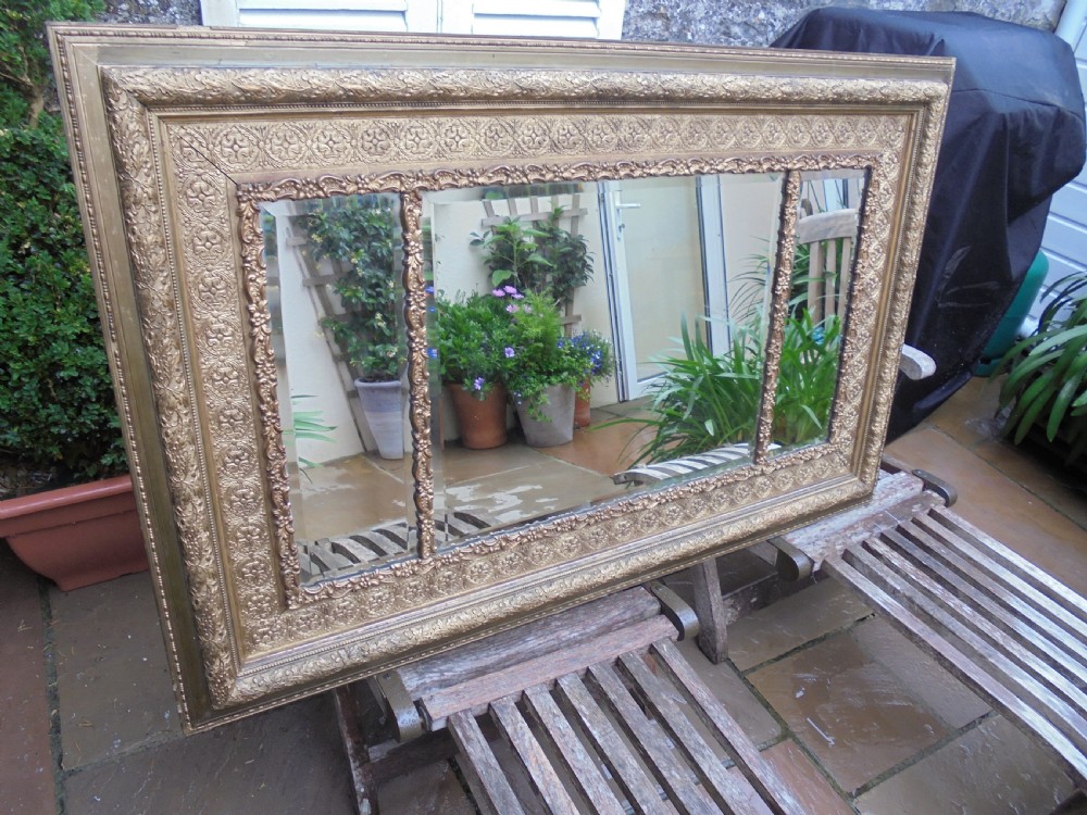 19th century triple mirror in gilt frame, oak leaves and acorns. View VII