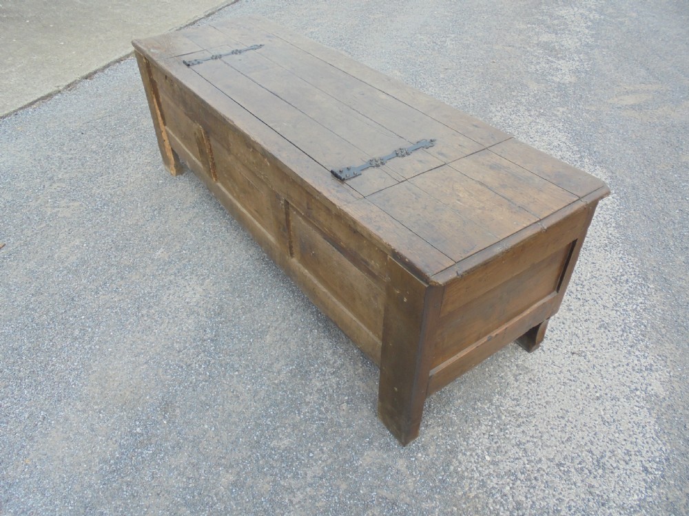 French late 18th century cedar wood coffer storage chest View VIII