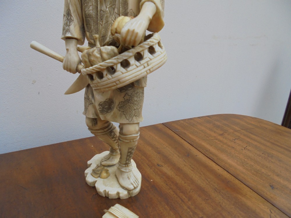 19th century jointed Japanese ivory figure of the harvester View II
