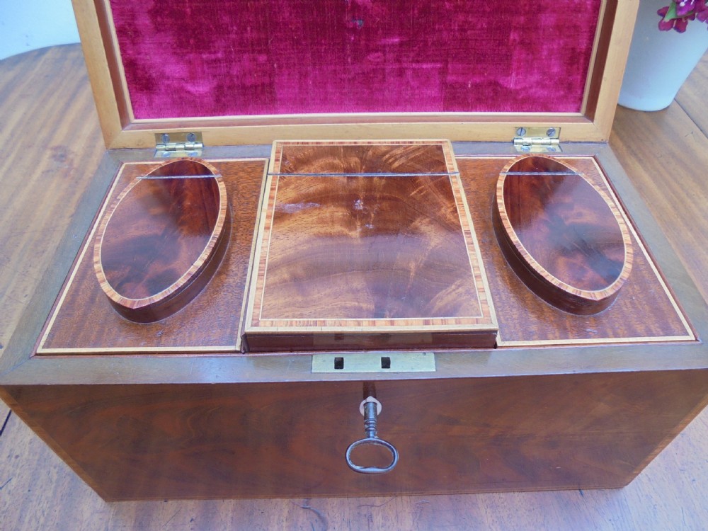 18th century mahogany boxwood banded tea caddy