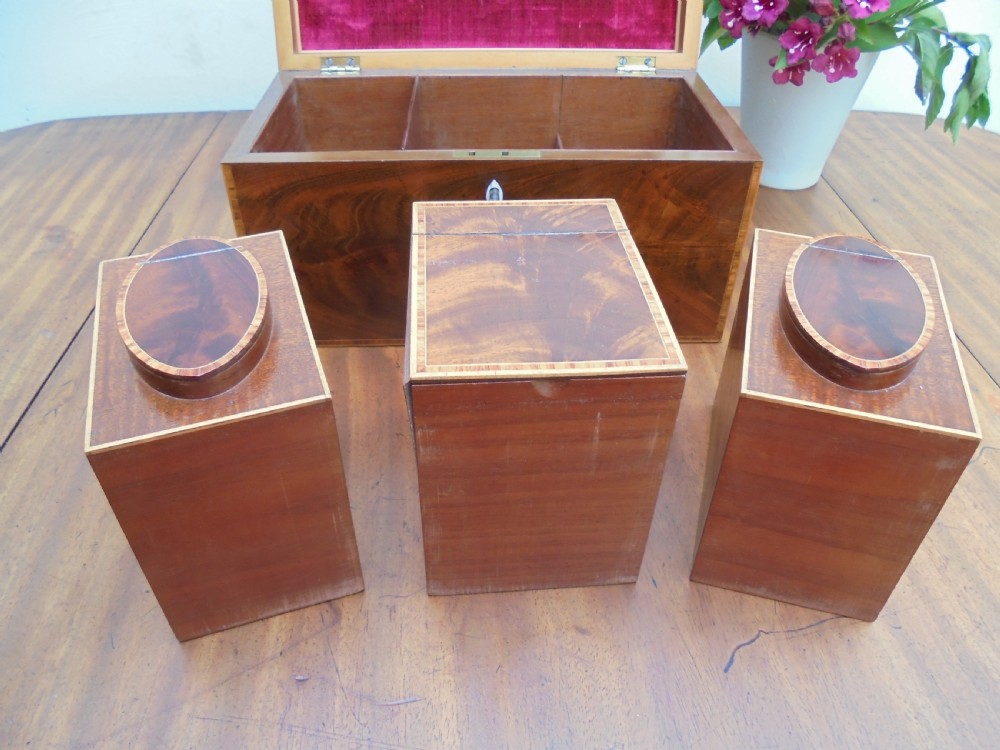 18th century mahogany boxwood banded tea caddy View IV