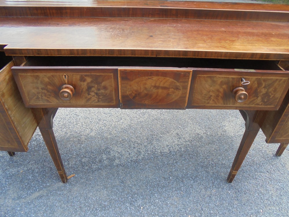 18th century Sheraton period sideboard View VIII