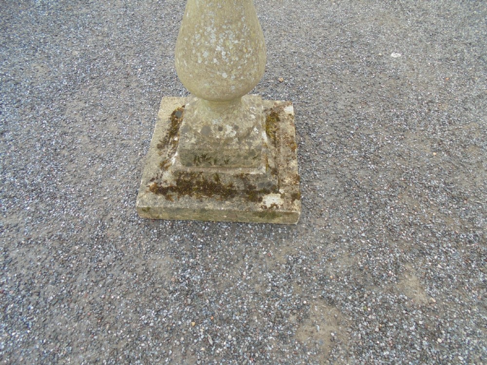 Victorian Hamstone Bird Bath View V
