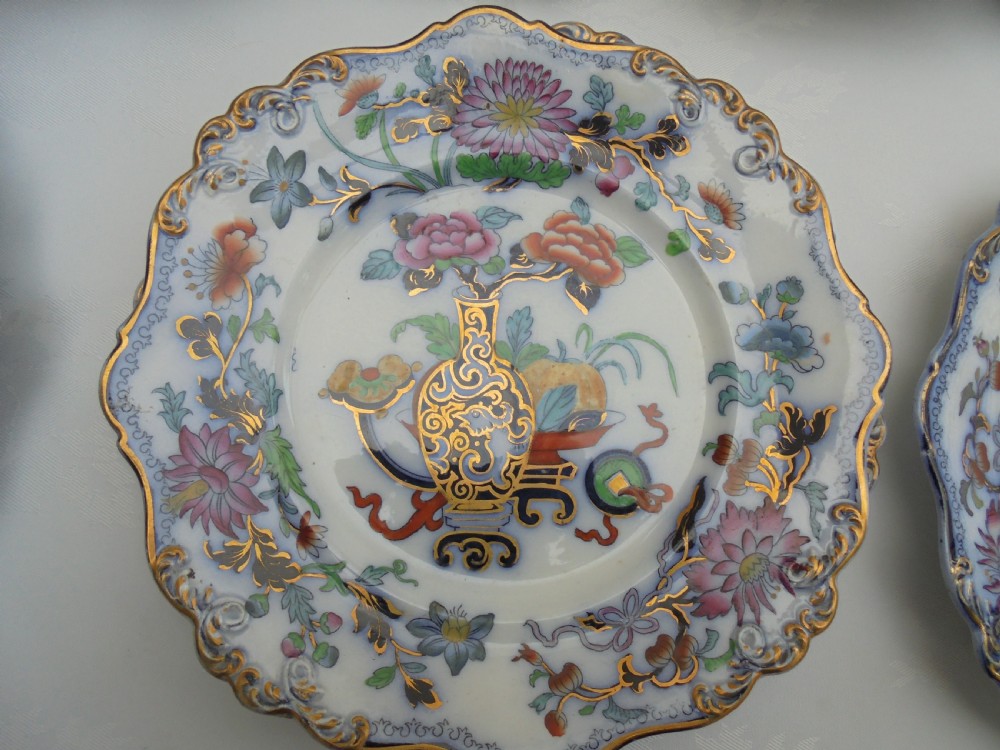19th century decorative part dinner service View IV