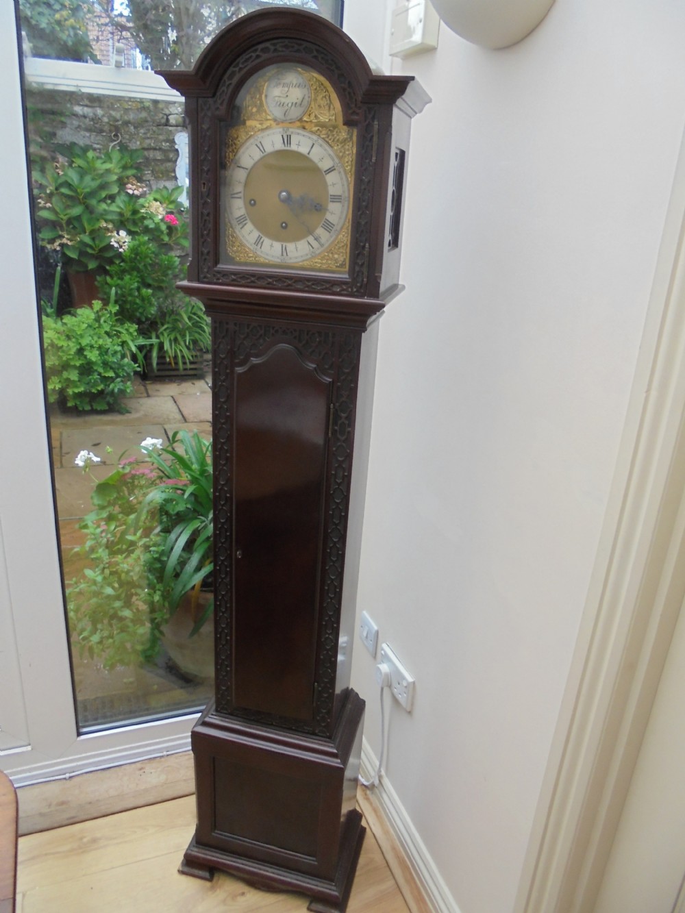 Grandmother clock, mahogany, Chippendale style