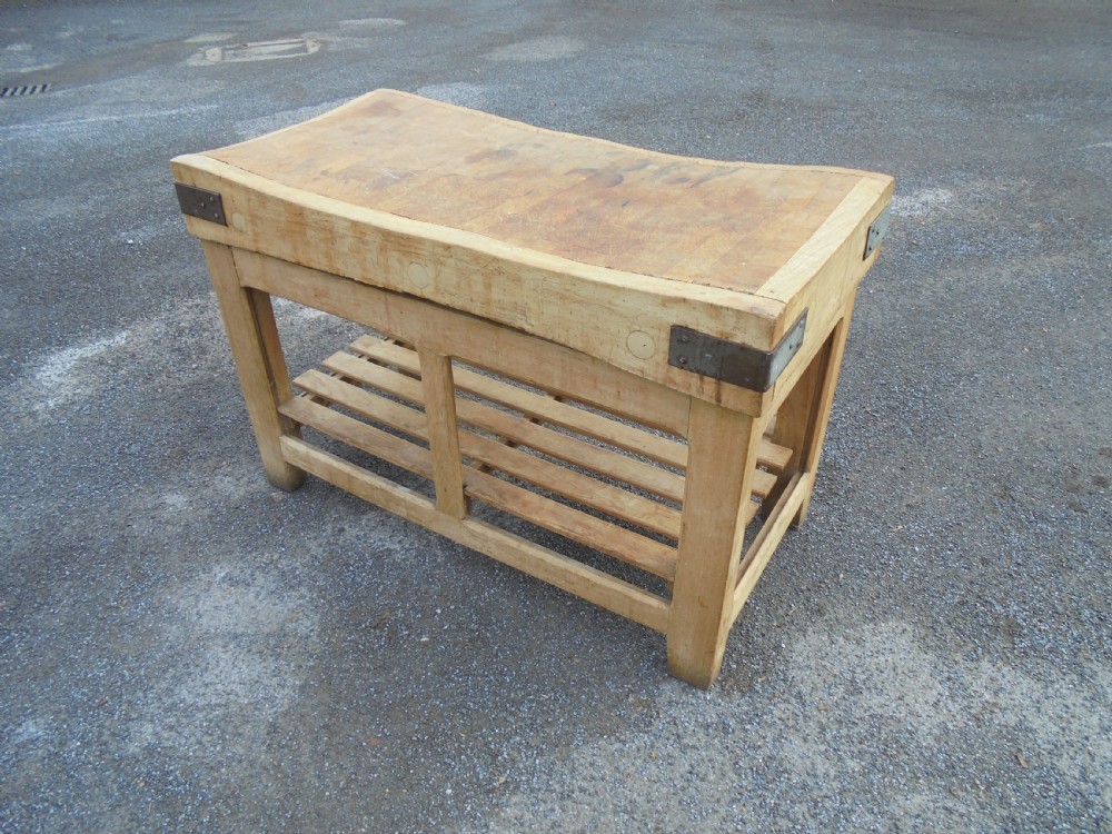 Solid pine kitchen chopping block on stand View III