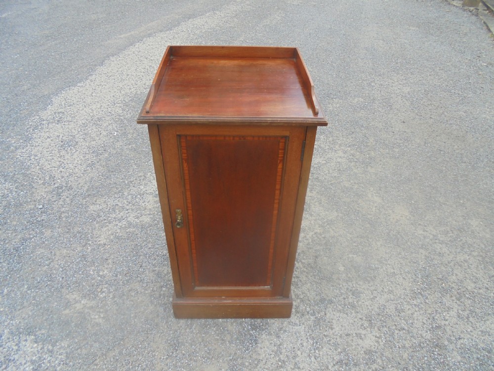 Howard and Son bedside cabinet