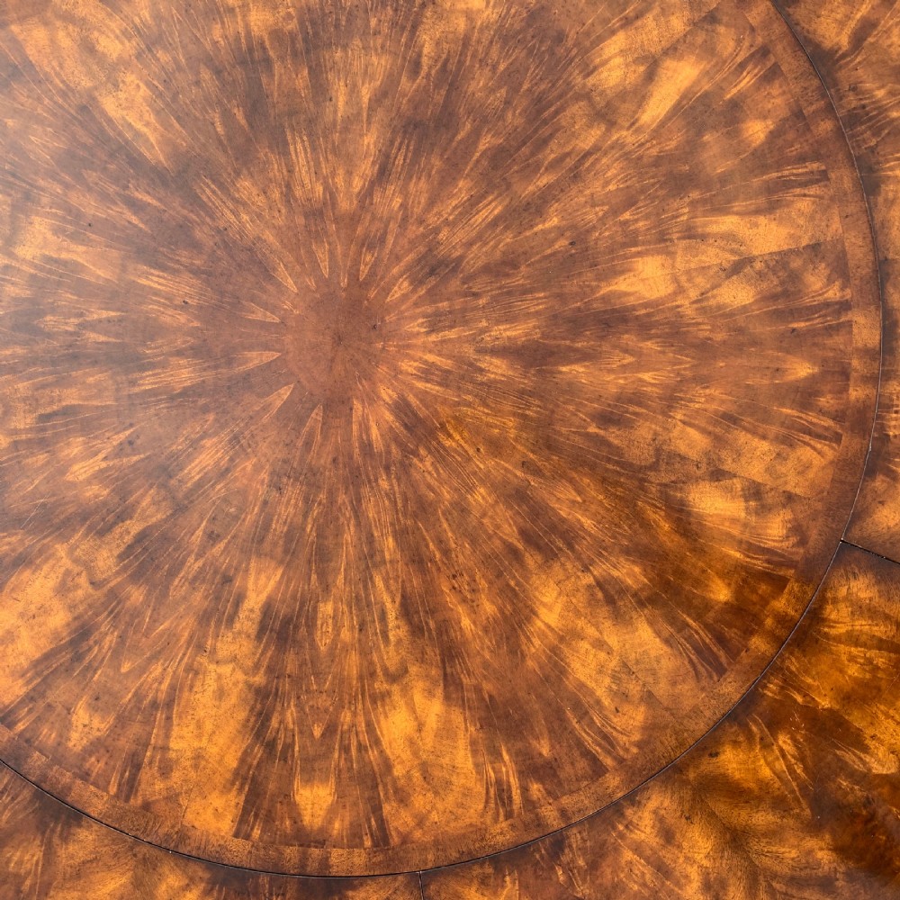 Extending circular dining table seats eight View VI
