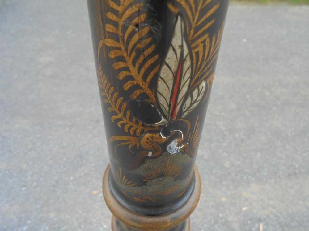Chinoiserie standard lamp View IV