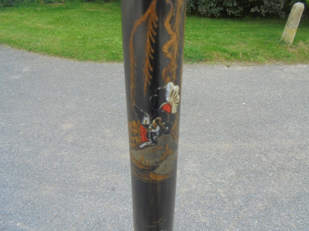 Chinoiserie standard lamp View VI