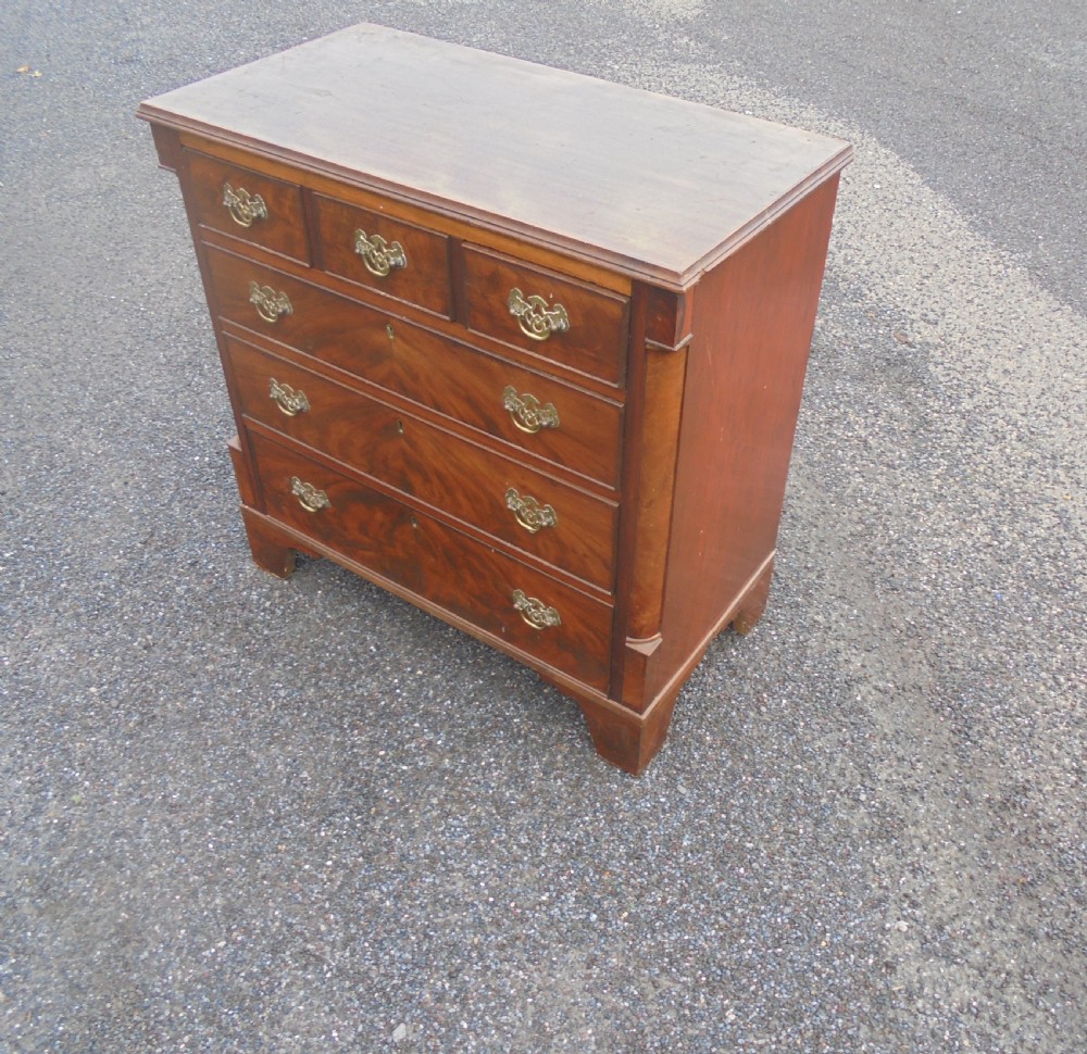 Small mahogany chest of drawers  View IV