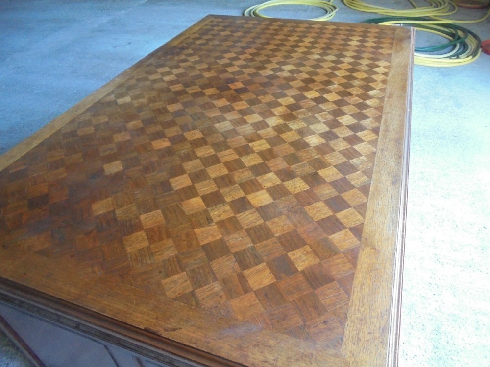 French walnut partners desk View X
