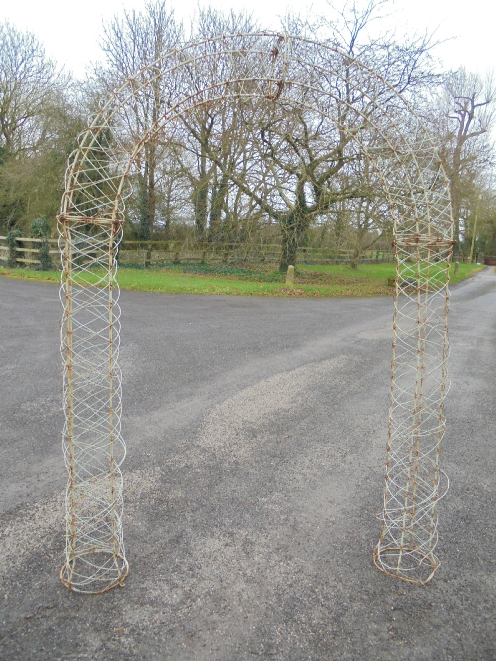 Wire work garden arbour
