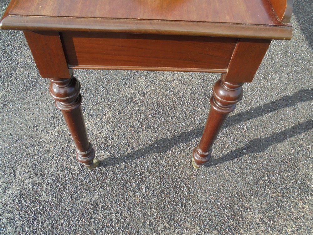 Victorian Gents writing table View VII