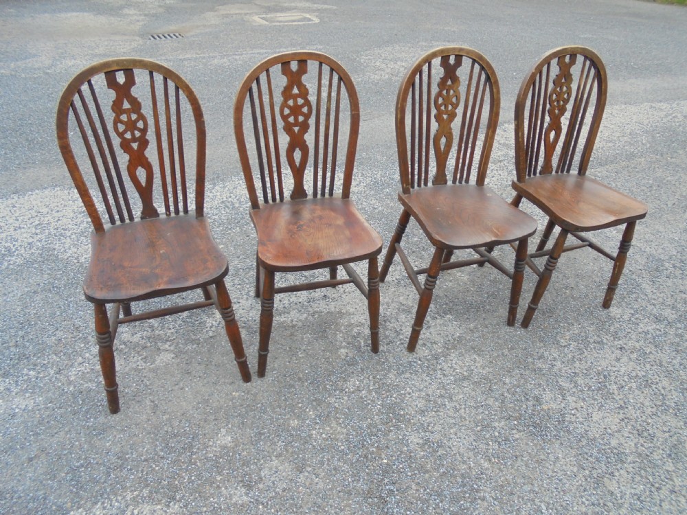 Set four ash and elm wheelback kitchen dining chairs View III