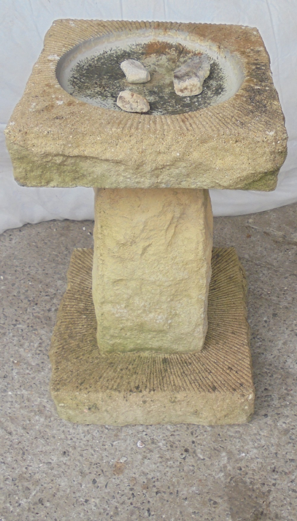 Hamstone bird bath