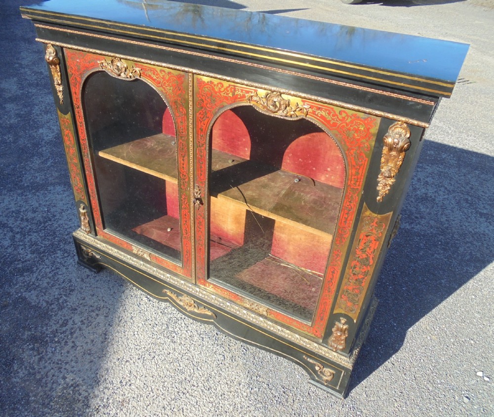 19th century French boulle cabinet View II