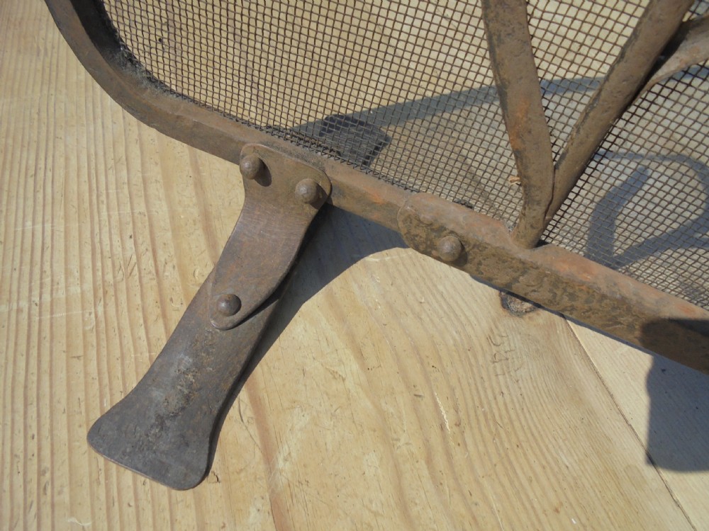 Arts and Crafts iron fire guard View II