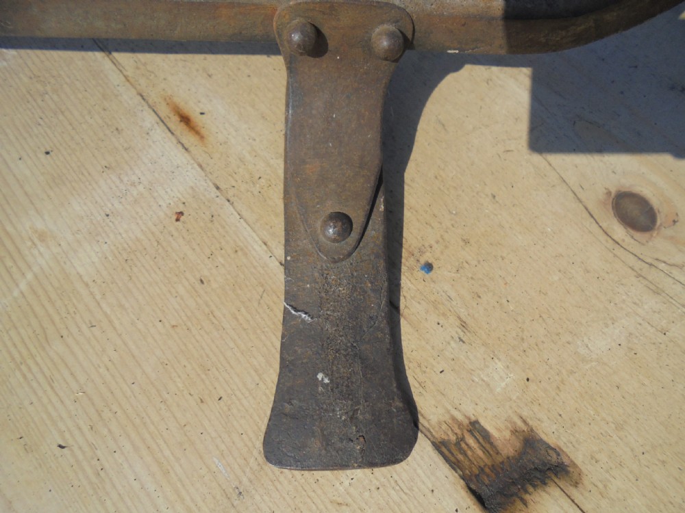 Arts and Crafts iron fire guard View V