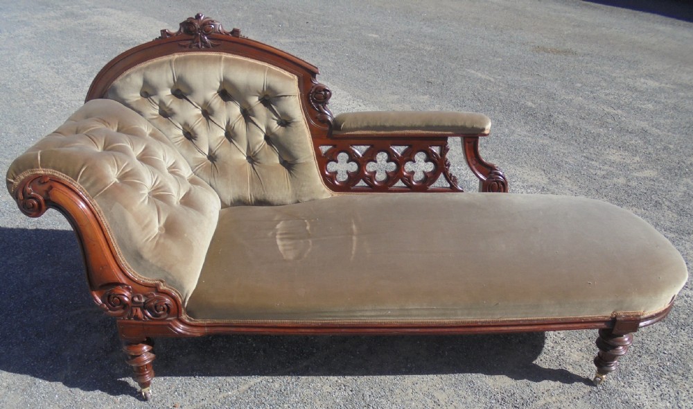 Victorian button back chaise longue sofa View VI