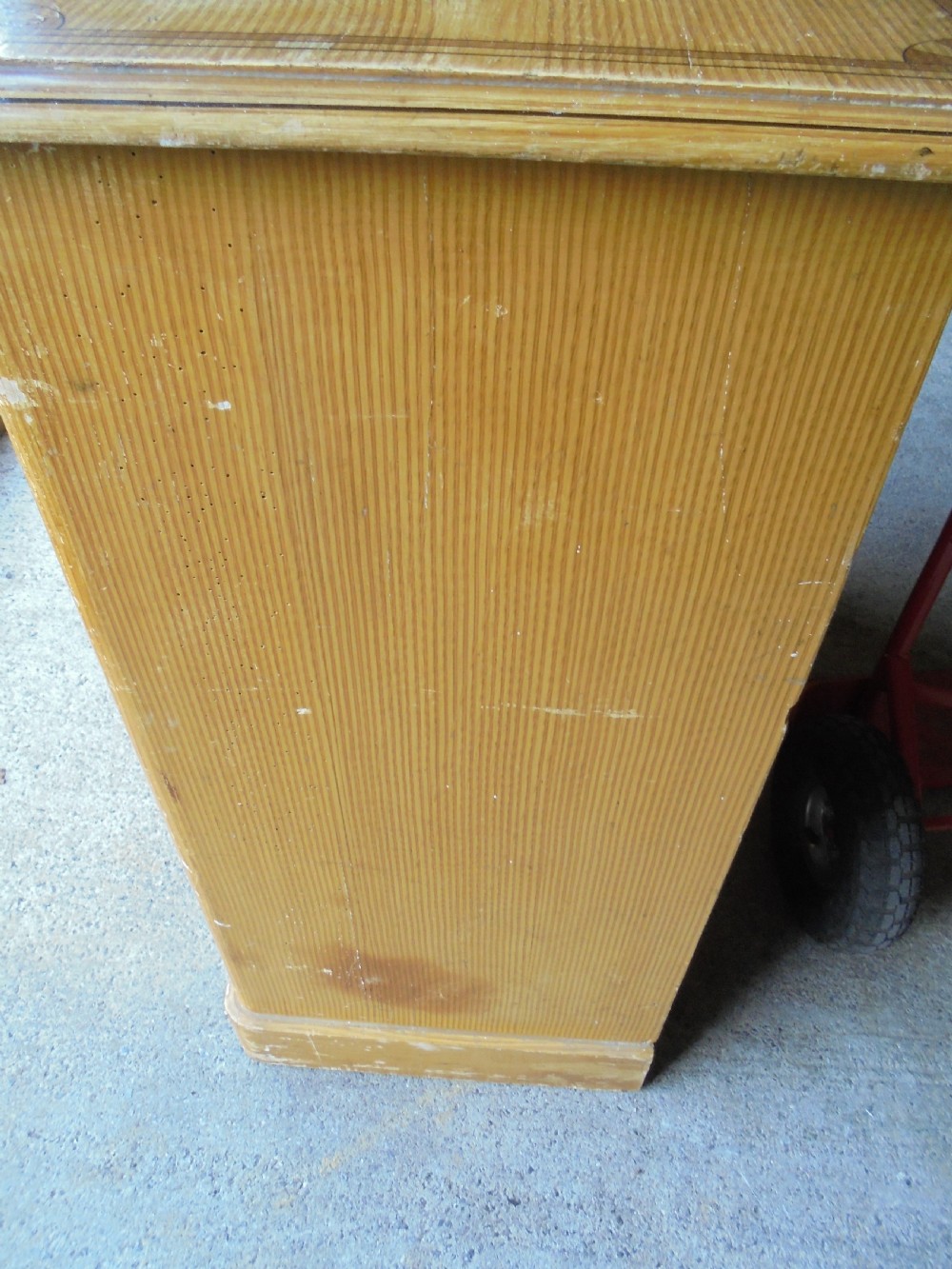 Decorated Victorian pine chest of drawers View II
