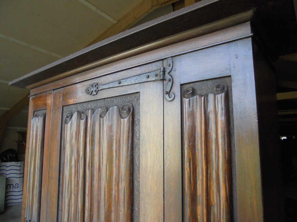 Oak linen fold Estate boot room cupboard View IX
