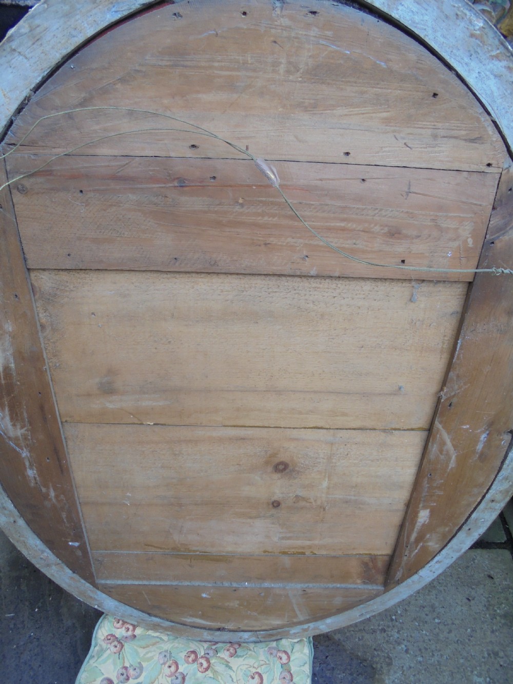Large 18th century oval gilded wood wall mirror View X