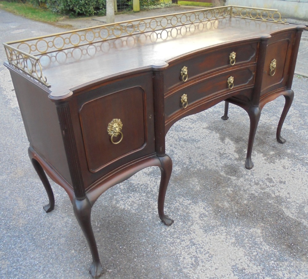 MAPLES Chippendale style sideboard with ornate gallery View V